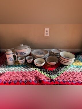 Vintage Pfaltzgraff Blue Floral Ceramic Dinnerware Set - 27 pcs